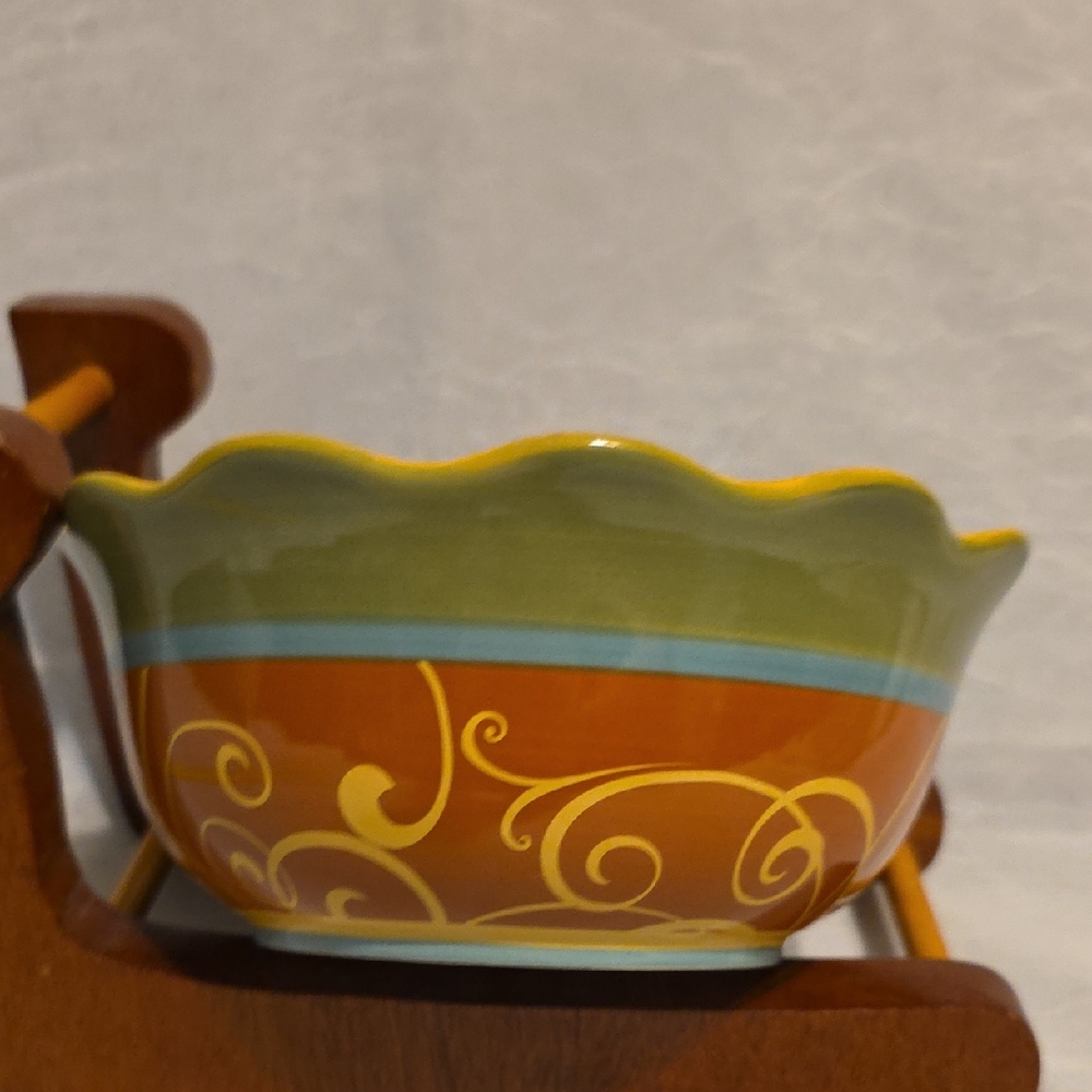 Vivo Hand Painted Ceramic Plate with Fall Colors And Tan Accents